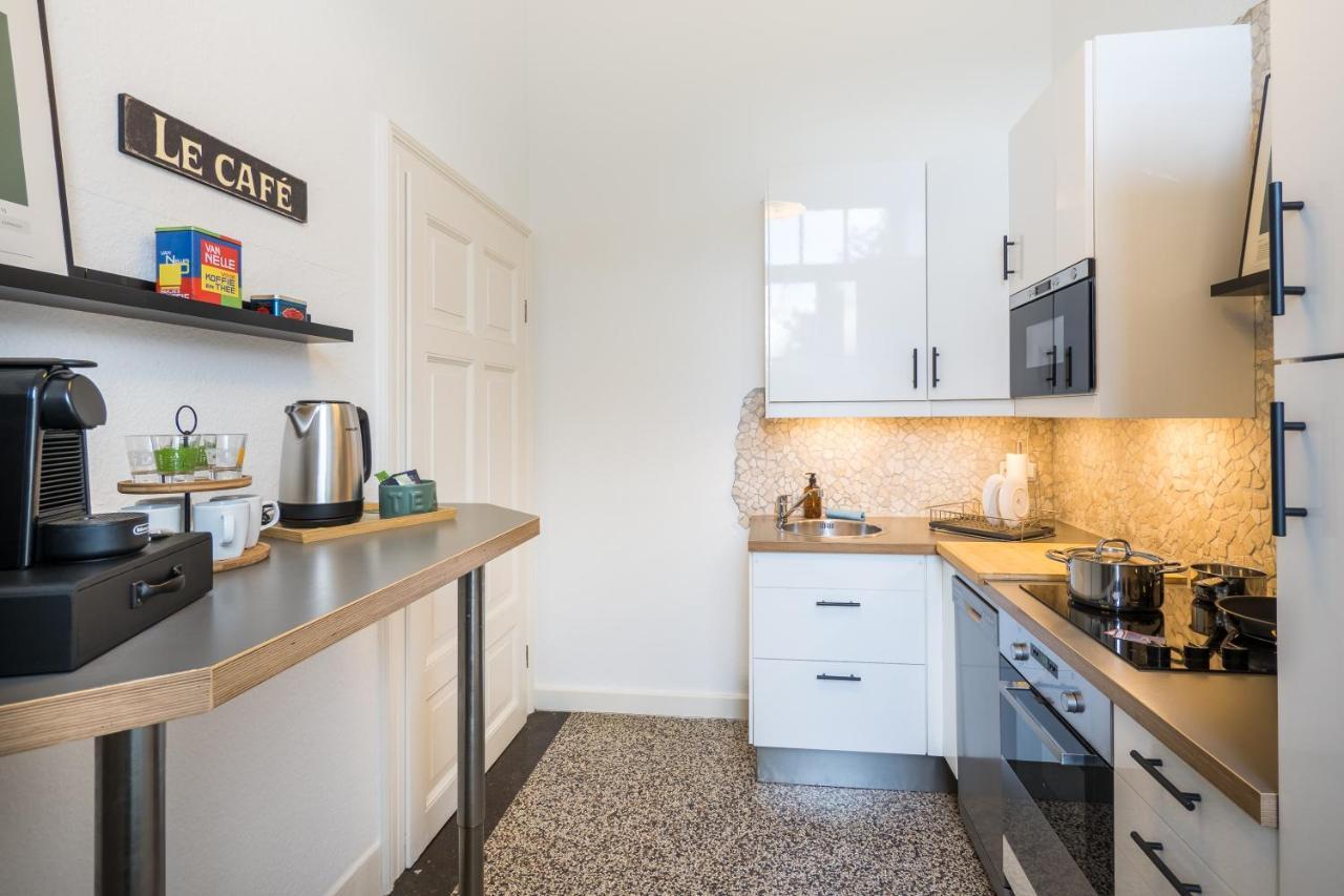 Schwarzlins Loftraum - Stilvolles Apartment Mit Smart Tv, Netflix, Disney Plus, Schnellem Wlan, Parken, Nespresso Sankt Ingbert Esterno foto