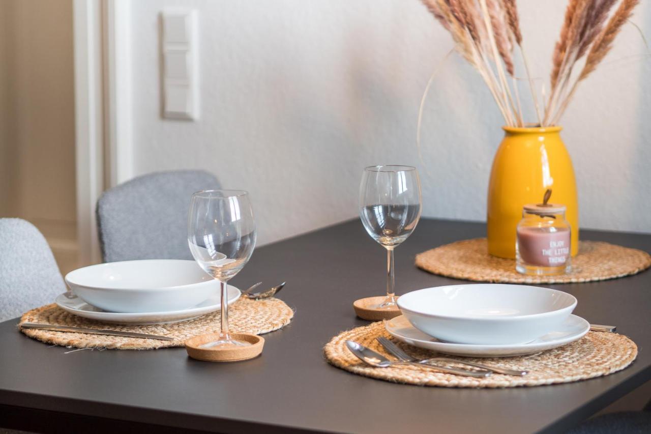 Schwarzlins Loftraum - Stilvolles Apartment Mit Smart Tv, Netflix, Disney Plus, Schnellem Wlan, Parken, Nespresso Sankt Ingbert Esterno foto